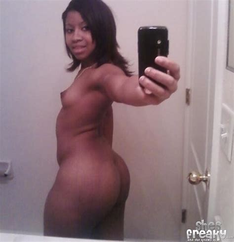 Thick Ebony Amateur ShesFreaky