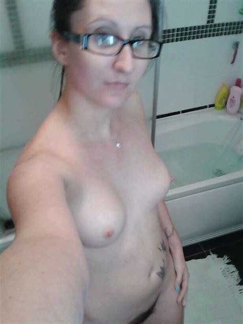 Sluts From Kik Porn Pictures XXX Photos Sex Images PICTOA