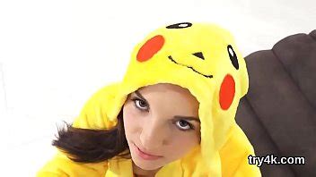 Chica Er Tica Chupa Pene En Pov Y Recibe Un Golpe En La Vagina Rosa Xvideos