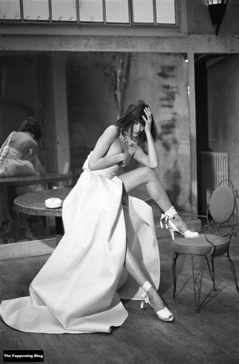 Carla Bruni Nude Sexy Collection Photos TheFappening