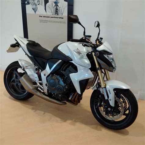 Honda Cb R Abs Cc Naked Streetfighter Motorcycle