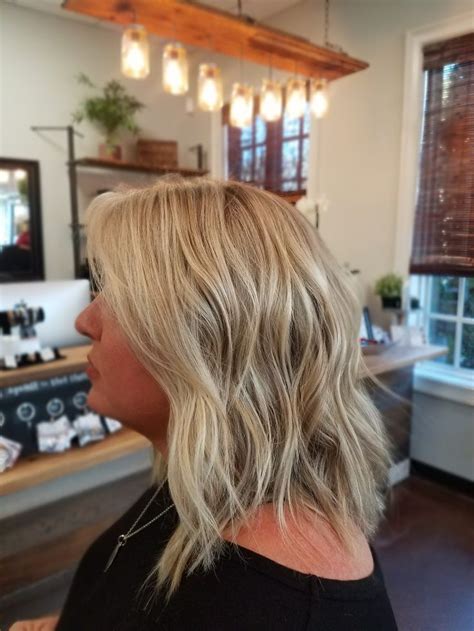 Bright Blonde Babylights And Balayage Bright Blonde Long Hair Styles Balayage