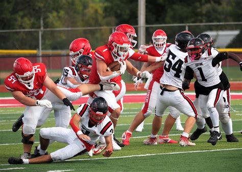 WIAA football playoffs: Baldwin-Woodville takes advantage of ...
