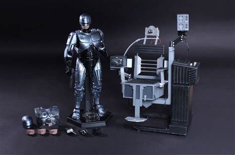 Hot Toys 推出1 6比例 Robocop 系列玩偶 A Day Magazine
