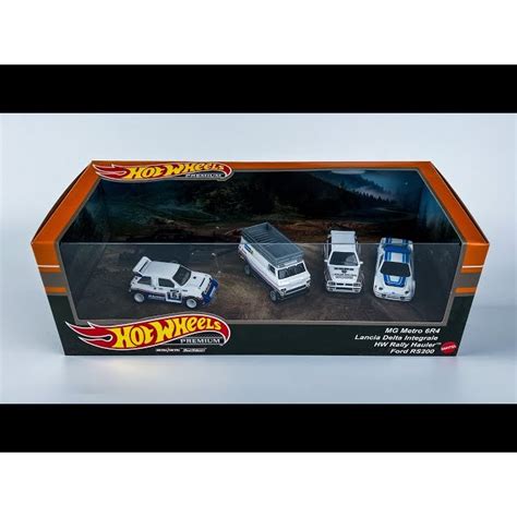 Jual Hot Wheels Diorama Ford Rally Car Lancia Metro Hauler Premium Shopee Indonesia
