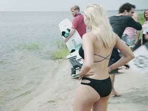 CLAUDIA LEE Nude AZNude