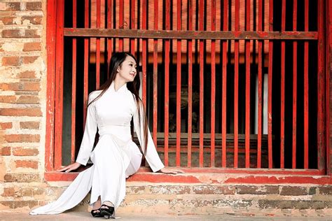 Hot Girl X Ngh P R Ng Ng I Trong T O D I