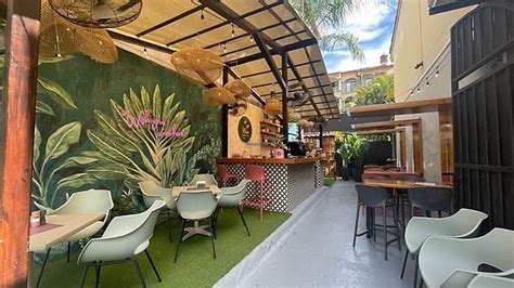 Flora Vegan Cafe Upe