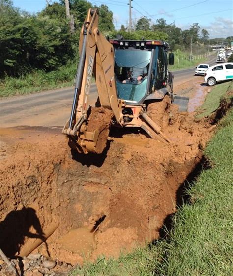 Rompimento De Adutora Deixa Bairros De I Ara Sem Gua Veja Quais