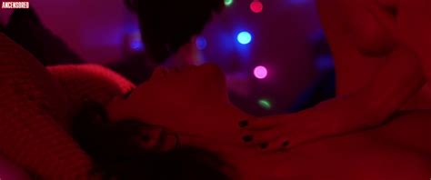 Naked Júlia Molins in Uncoloured Girl