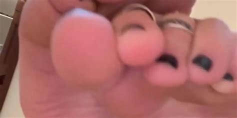 Blonde Teen Soles Joi Pov Feet Tnaflix
