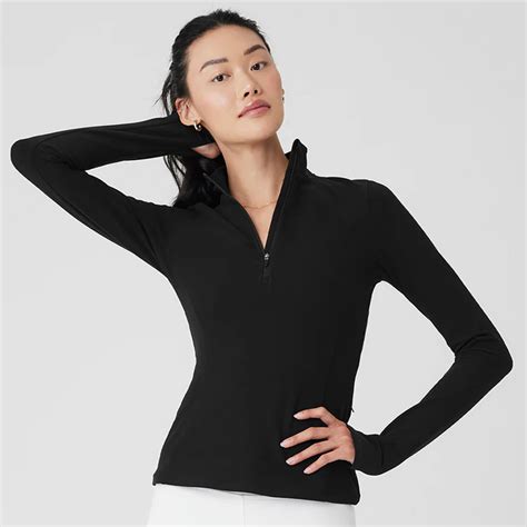 Alo Yoga Cyber Monday Sale 2024: The Deals Start Right Now
