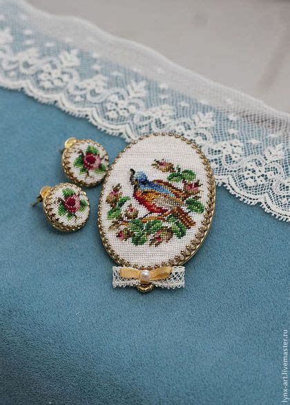 Комплект с птичкой. Серьги и крупная брошь в интернет-магазине на ...