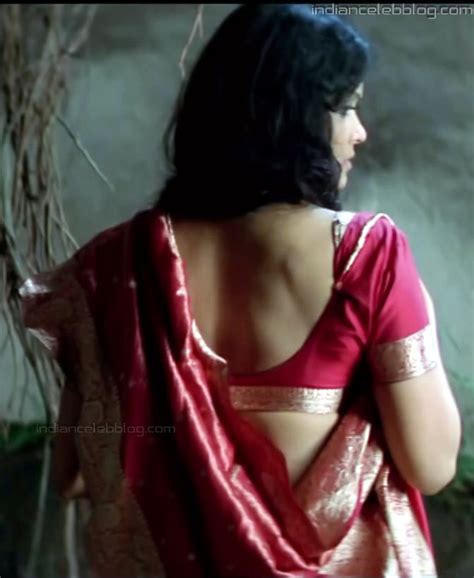 Nandana Sen Bollywood Tango Charlie Hot Saree Pics Indiancelebblog