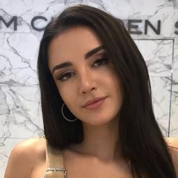 Looking So Sexy In That Tiny Bikini NeekaJam