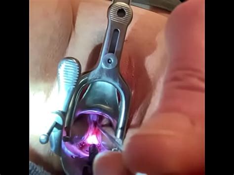 Hornea capullo de rosa follando útero XVIDEOS