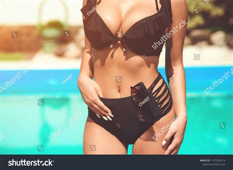 Sexy Woman Black Bikini Swimming Pool Foto Stok Shutterstock