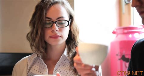 Horny Brunette Sweetie Susen Enjoys A Big Meat