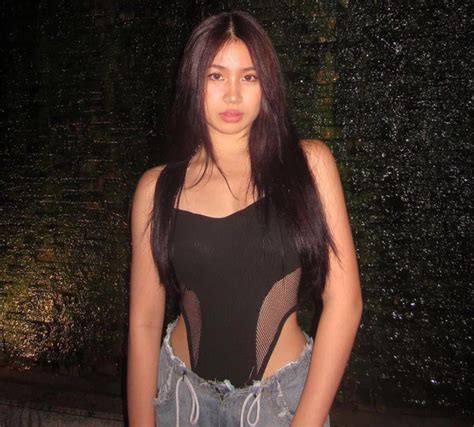 V P Kh Ng T V T C A Hot Girl Tu I Teen Titanic N I M I Th C Chia S