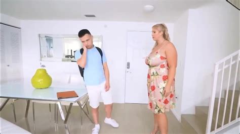 Quick FUCK WITH STEPMOM