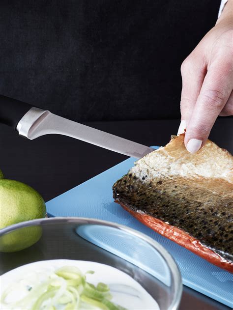 A Guide To Choosing The Right Kitchen Knife Ikea