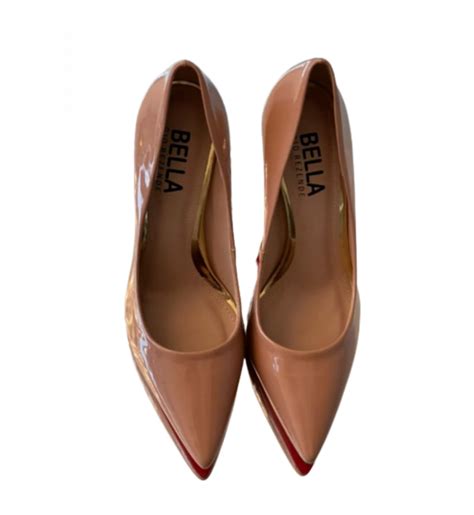 Scarpin Verniz Nude Solado Vermelho Salto Cm