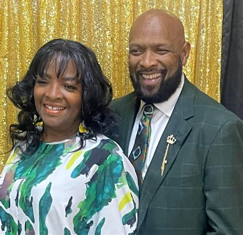 pastor ricky floyd net worth