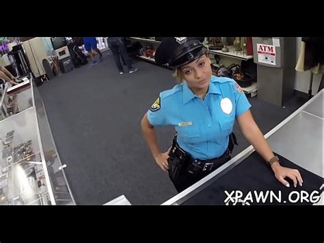 Amateur Gal Show Her Curves XNXX