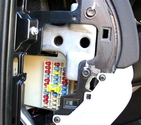 Предохранители Хендай Элантра 4 HD и реле с описанием и схемами блоков