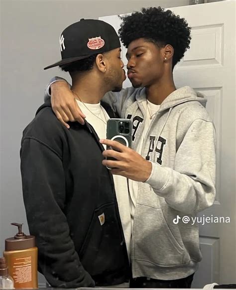 Pin By Lm On Luv Cute Gay Couples Black Gay Cute Gay