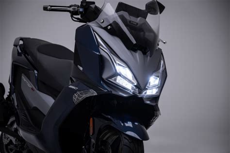 Tin Xe Hot Ra M T K Thay Th Honda Sh Gi D Ki N R Thi T K P Lung Linh C Abs K Nh