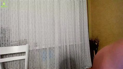 Nice Brunette With A Good Figure Shows Off Her Naked Body Xhamster