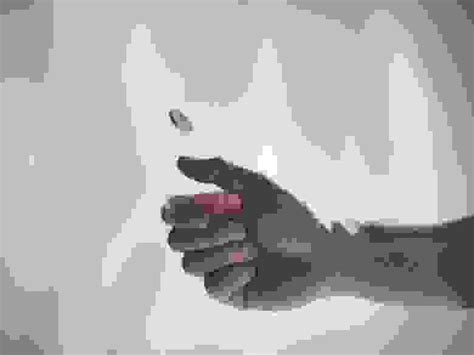 Результат подбрасывания монетки оказался не настолько случайным, как ...