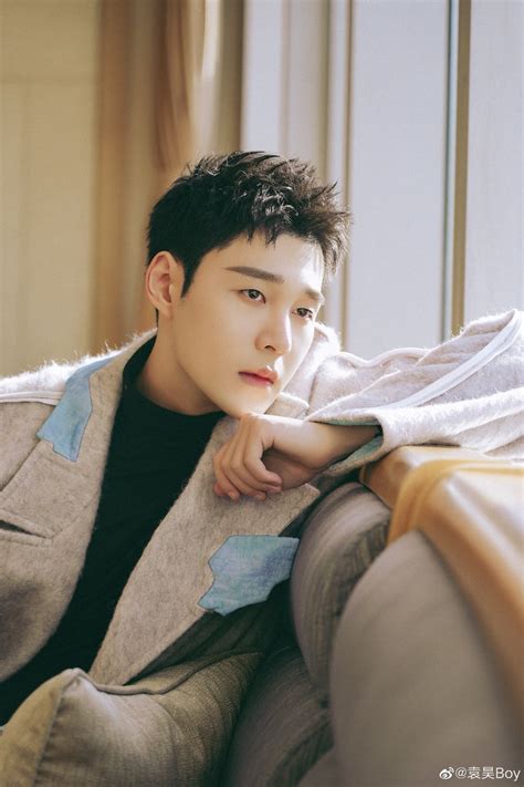 cdrama tweets on Twitter: "#YuanHao shares recent snaps"