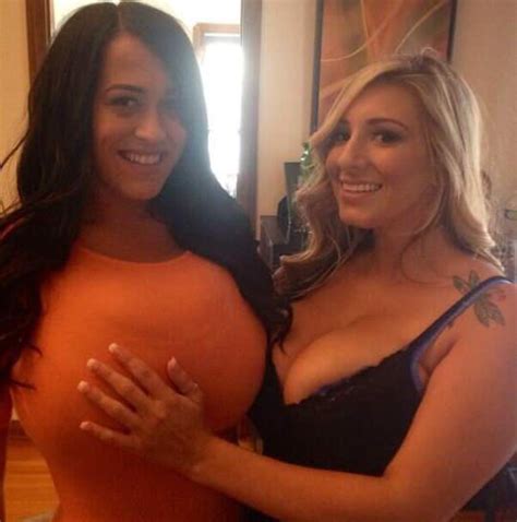Leanne Crow AND September Carrino Porn Pic