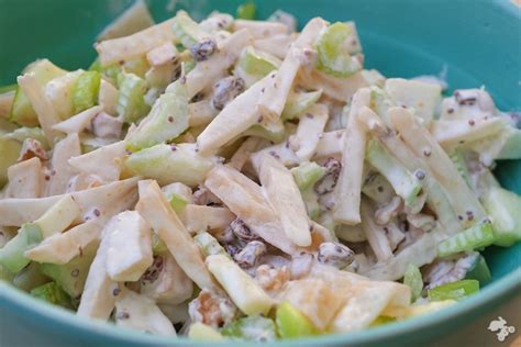 Waldorfsalade Met Knolselderij En Walnoten Keet Smakelijk