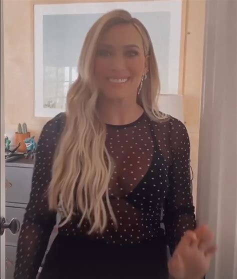 Hilary Duff Shows Off Near Wardrobe Malfunction due to Dress Zipper