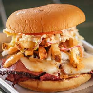 SQ20251025_BLACK_STAR_BURGER_0023 - Flathead Beacon