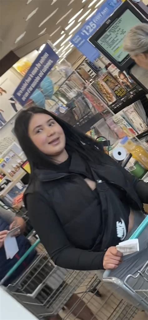 Hot Latina College Girl Tight Grey Leggings Video Spandex Leggings Yoga Pants Forum