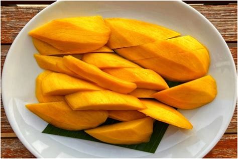 Avoid Eating These 5 Foods Right After Consuming Mangoes