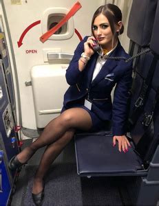 Flight Attendants That Have Nude Or Near Nude Photos Of Themselves Page Phun Org Forum