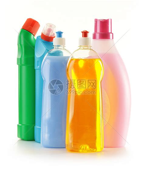 白色上隔离的洗涤剂瓶产品清洁剂洁净洗手间消毒剂厨房打扫消毒化学品刷子高清图片下载 正版图片320838384 摄图网