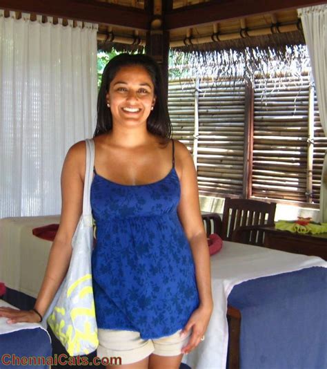 Hot Celebrity Bollywood Hot Bengali Aunties Gallery