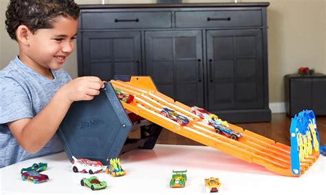 Hot Wheels Rozwijany Tor Wy Cigowy Pojazdy Tory I Gara E Sklep Internetowy Al To