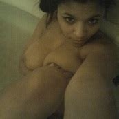 Sexy Yellow Bone Posing Nude Shesfreaky