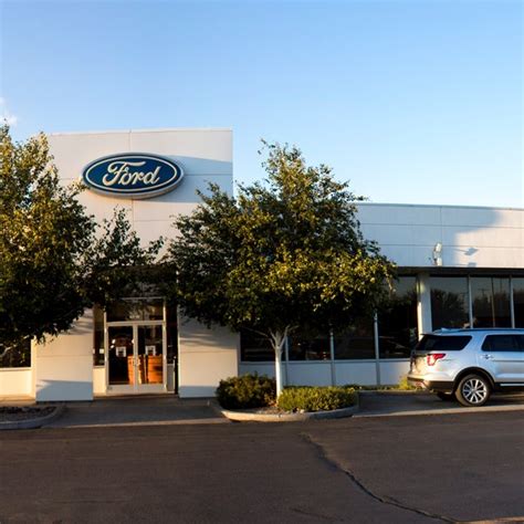Middlekauff Ford - 1243 Blue Lakes Blvd N