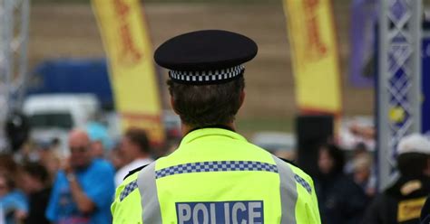 Married Police Officer Sacked After Asking Vulnerable Woman For Sex While Working Mirror Online