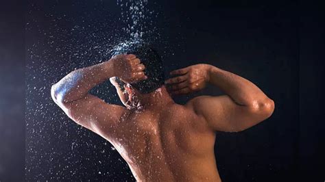 Attention Men Hot Water Baths Can Reduce Fertility Sperm Count Times Now