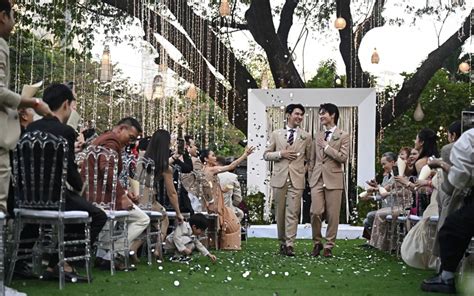 Hundreds To Wed As Thai Same Sex Marriage Law Comes Into Force Fmt