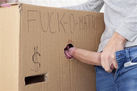 Sandra Wellness Makeshift Cardboard Gloryhole Th Sandra Wellness Mb Hq Pics Porn Pic